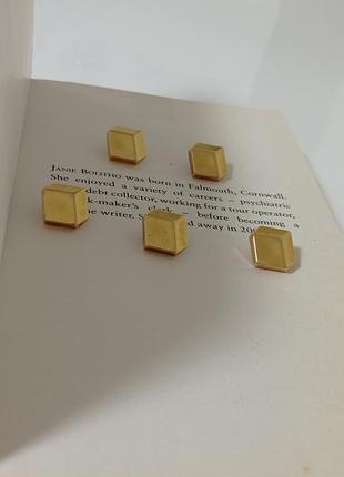 Набор пуговиц с эффектом 3d оптическая иллюзия.