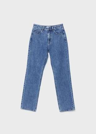 Стильные классические базовые джинсы прямого кроя3 фото