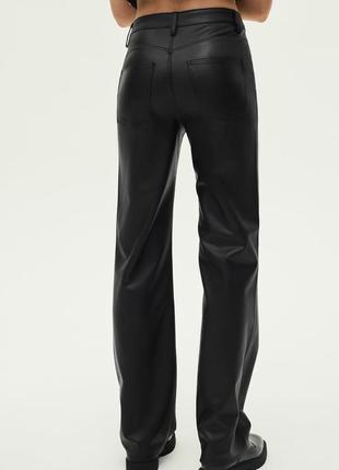 Прямые брюки брюки брюки из экокожи zara / кожаные брюки брючины с экоклиматпрямое5 фото