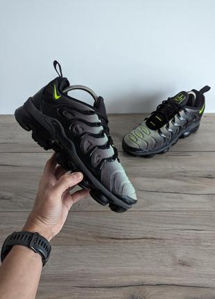 Nike air vapormax plus кросівки оригінал