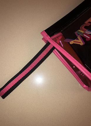 Косметичка середня яскрава рожева victorias secret оригінал2 фото