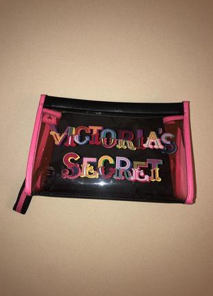 Косметичка средняя яркая розовая victorias secret оригинал