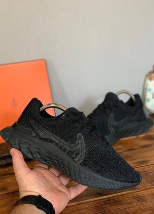 Кроссовки  nike react vision 3