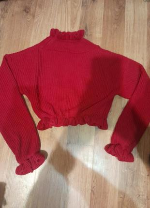 Укороченный вязаный свитер1 фото