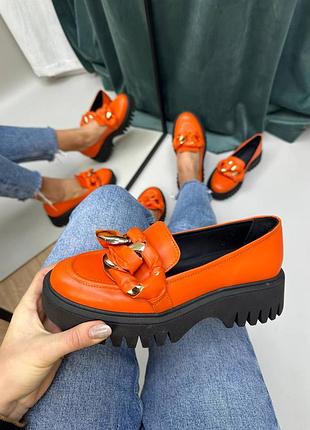 Лоферы из натуральной итальянской кожи и замши женские с цепочкой