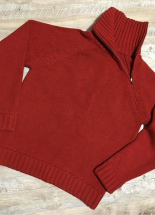 Мужской теплый свитер под горло