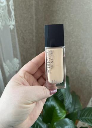 Тональная основа dior diorskin forever skin glow foundation