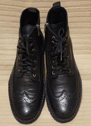 Эффектные высокие черные брогированные кожаные ботинки selected/homme дания 42 р.( 28 см.)3 фото