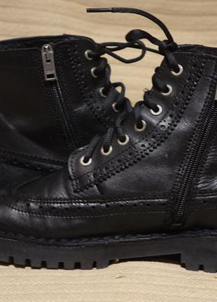 Эффектные высокие черные брогированные кожаные ботинки selected/homme дания 42 р.( 28 см.)6 фото