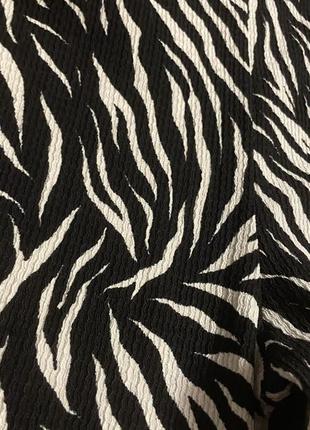 Розкльошені штани topshop із принтом зебра чорно-білий розмір 385 фото