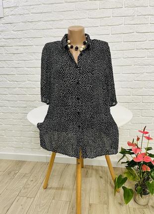Блузка блуза р52(18) бренд "marks &spencer"