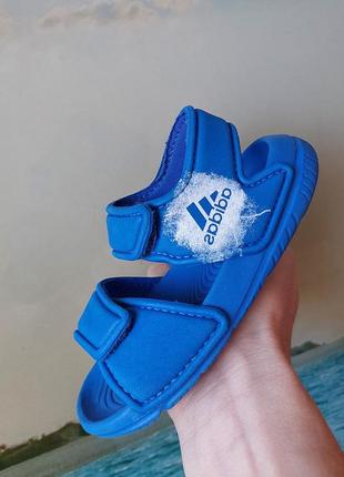 Легенькі босоніжки adidas, 21 розмір, в'єтнам1 фото