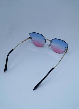 Очки солнцезащитные без оправы градиент голубо-розовый с футляром4 фото