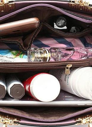 Женская сумочка с вышивкой3 фото