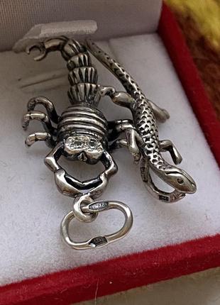 Две серебряные подвески скорпион и ящерица2 фото