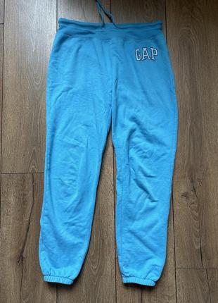 Спортивные штаны gap