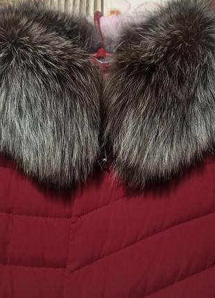 Пальто - пуховик био - пух цвет марсала 52-54 р натуральный мех чернобурка3 фото