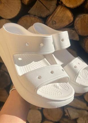 Женские сандалии sandal classic crush white хит продаж