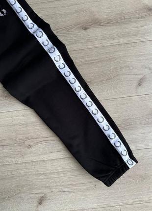 Штани fred perry