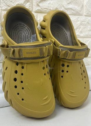 Чоловічі крокси сабо crocs echo clog desert grass хіт сезону3 фото