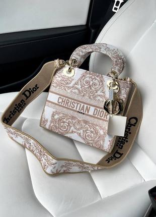 Сумка в стиле christian dior