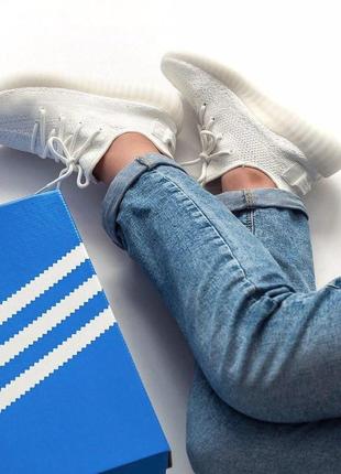 Крутые женские кроссовки adidas yeezy boost 350 белые6 фото