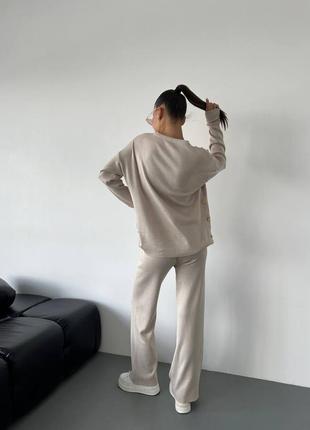 Жіночий теплий костюм штани палаццо +светр прямого крою по боках розріз8 фото