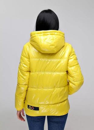 Куртка жіноча лакова демісезонна лак жовтий, р.44-54, україна3 фото