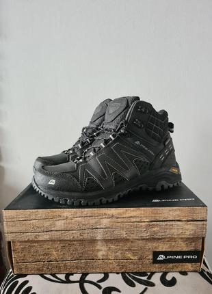 Треккинговые ботинки alpine pro war1 фото