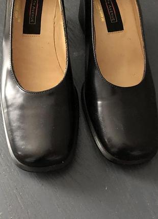 Туфлі шкіряні жіночі 6