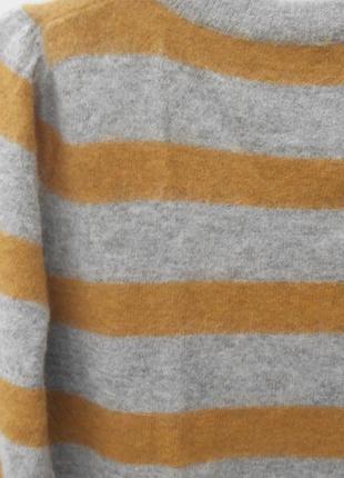Мягенький шерстяной  ангоровый свитер  с рукавом 3/43 фото