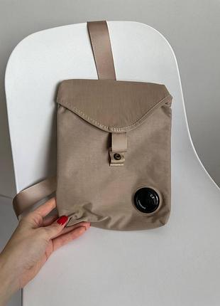 Cp company сумка - стильный и практичный аксессуар от известного бренда, идеален для удобного ношения ваших вещей.
