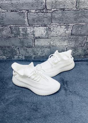 Кросівки адідас ізі adidas yeezy boost білі жіночі адідас класичні2 фото