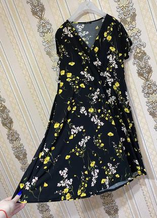 Стильна сукня міді, чорне з квітами плаття4 фото