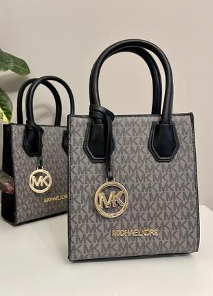 Женская сумка в стиле michael kors