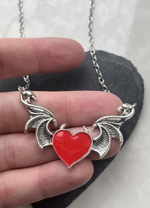 Оригинальный набор украшений с эмалью кулон и кольца сердце вампира вампир готика4 фото