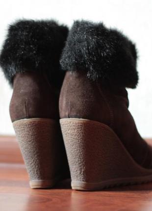 Зимові черевики з хутром на платформі4 фото