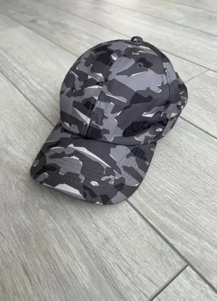 Камуфляжная кепка face nike u nsw arobill camouflage бейсболка оригинал