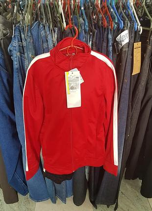 Спортивний костюм