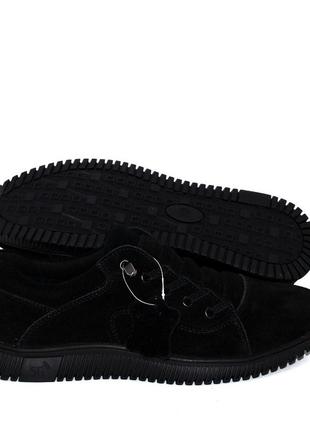 Спортивні туфлі попереду на гумці натуральний замш6 фото