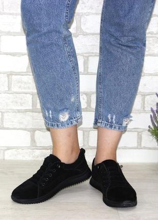 Спортивні туфлі попереду на гумці натуральний замш9 фото
