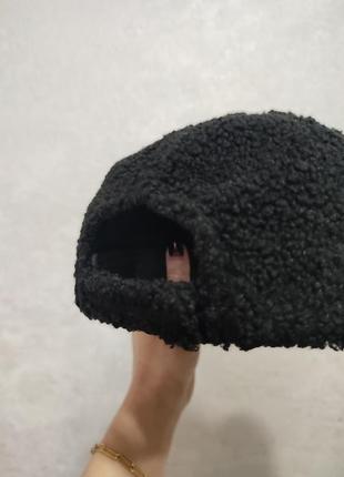 Кепка меховая теплая бейсболка женская зимняя тедди баранец шапка