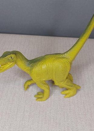 Яскрава, фарбувальна фігурка динозавр велоцираптор1 фото