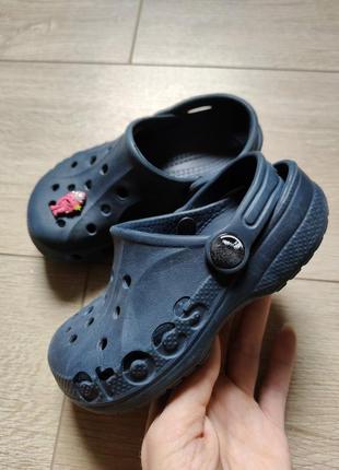 Crocs c 10