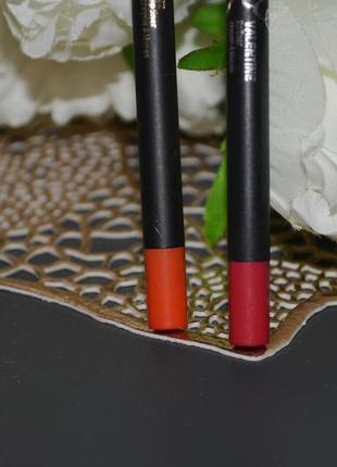 Олівець для губ kylie cosmetics lip liner3 фото