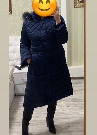 Пухова куртка guess