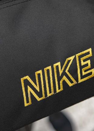 Спортивна сумка найк nike чорна тканинна дорожня для тренувань та поїздок на 36 л9 фото