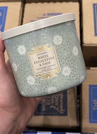 Парфюмированная свеча на 3 нагнетания white eucalyptus & sage от love bath and body works