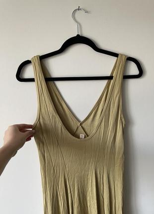 Довга золотиста сукня у білизняному стилі від h&m5 фото