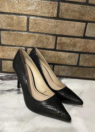 Женские туфли zara